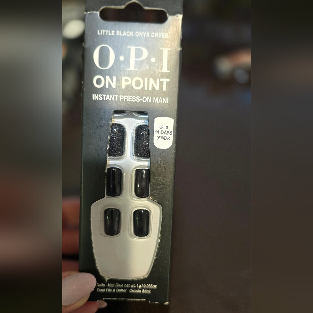 2 NEW❣️OPI On Point Press On Nails|Short Round Classic & Accent Nail Art